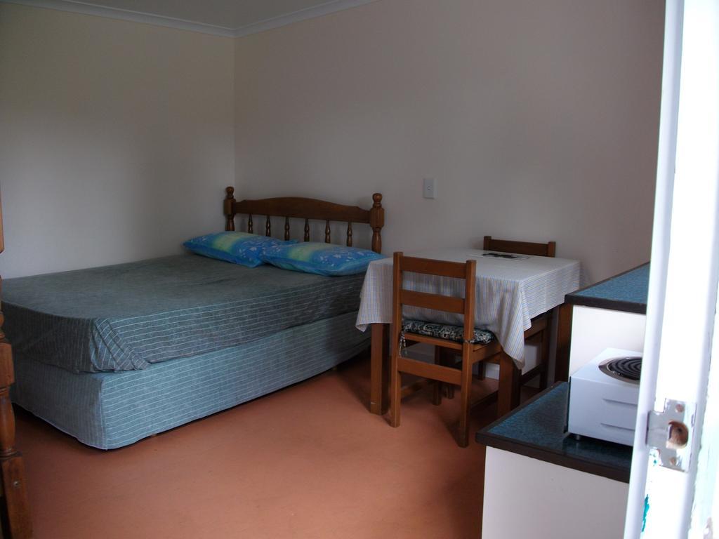 Karamea Holiday Park Bagian luar foto